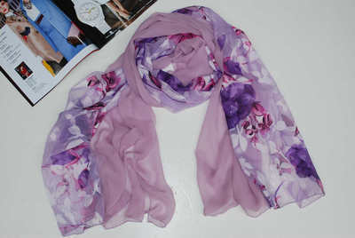 杭州藍(lán)美卡日用品 色彩艷麗的爆款絲巾，自產(chǎn)自銷，價(jià)格全網(wǎng)最優(yōu)